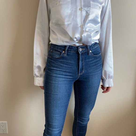 Vɪɴᴛᴀɢᴇ sʜɪɴʏ ᴡʜɪᴛᴇ ʙʟᴏᴜsᴇ - Picture 3 of 5